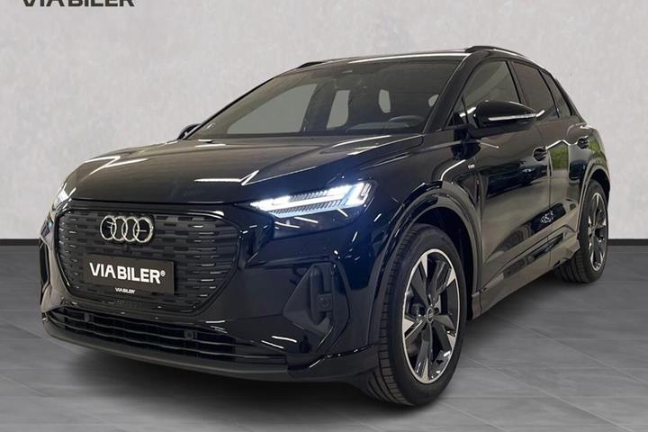 Sort Audi Q4 fra 2026 set udefra