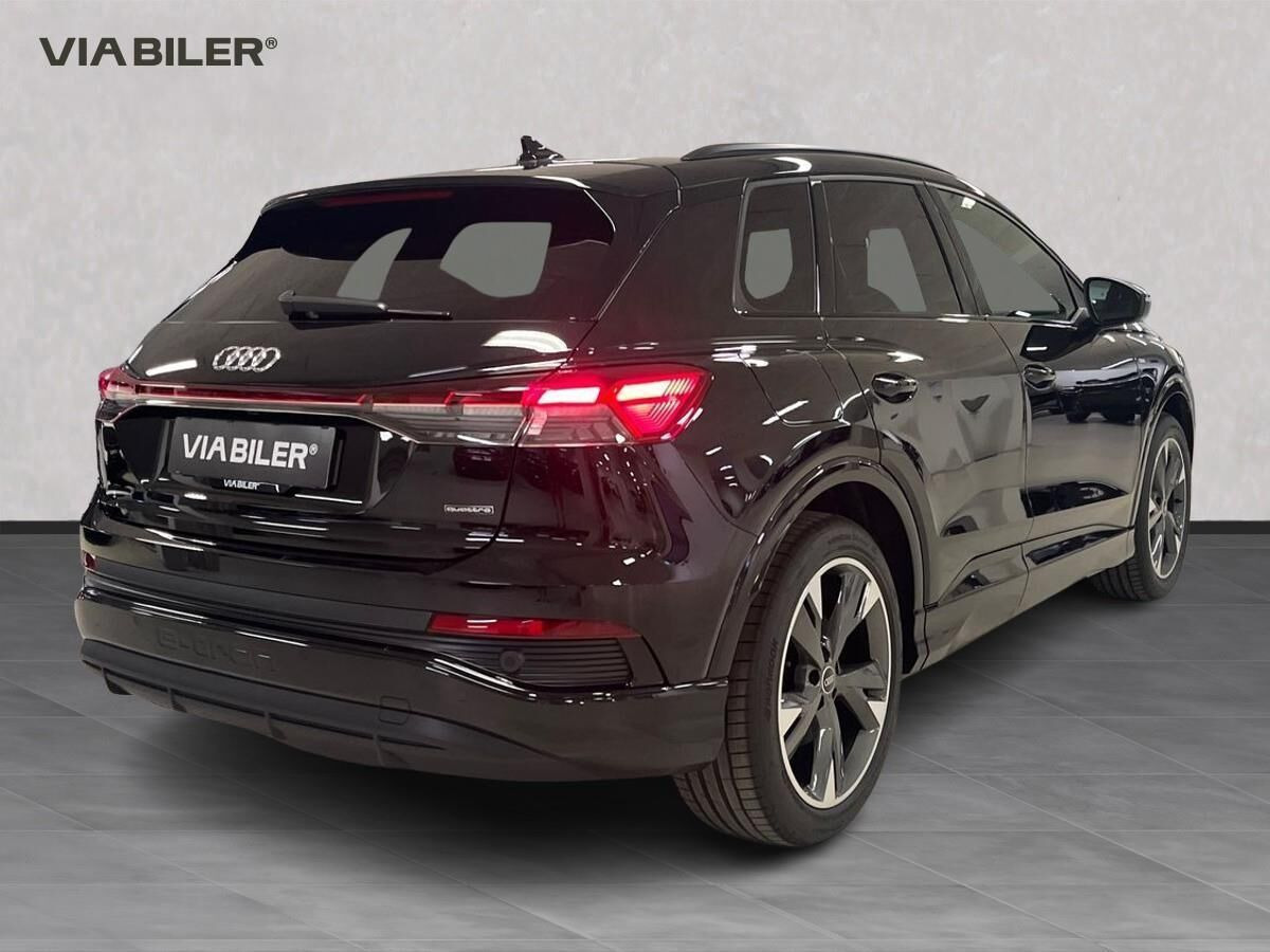 Sort Audi Q4 fra 2026