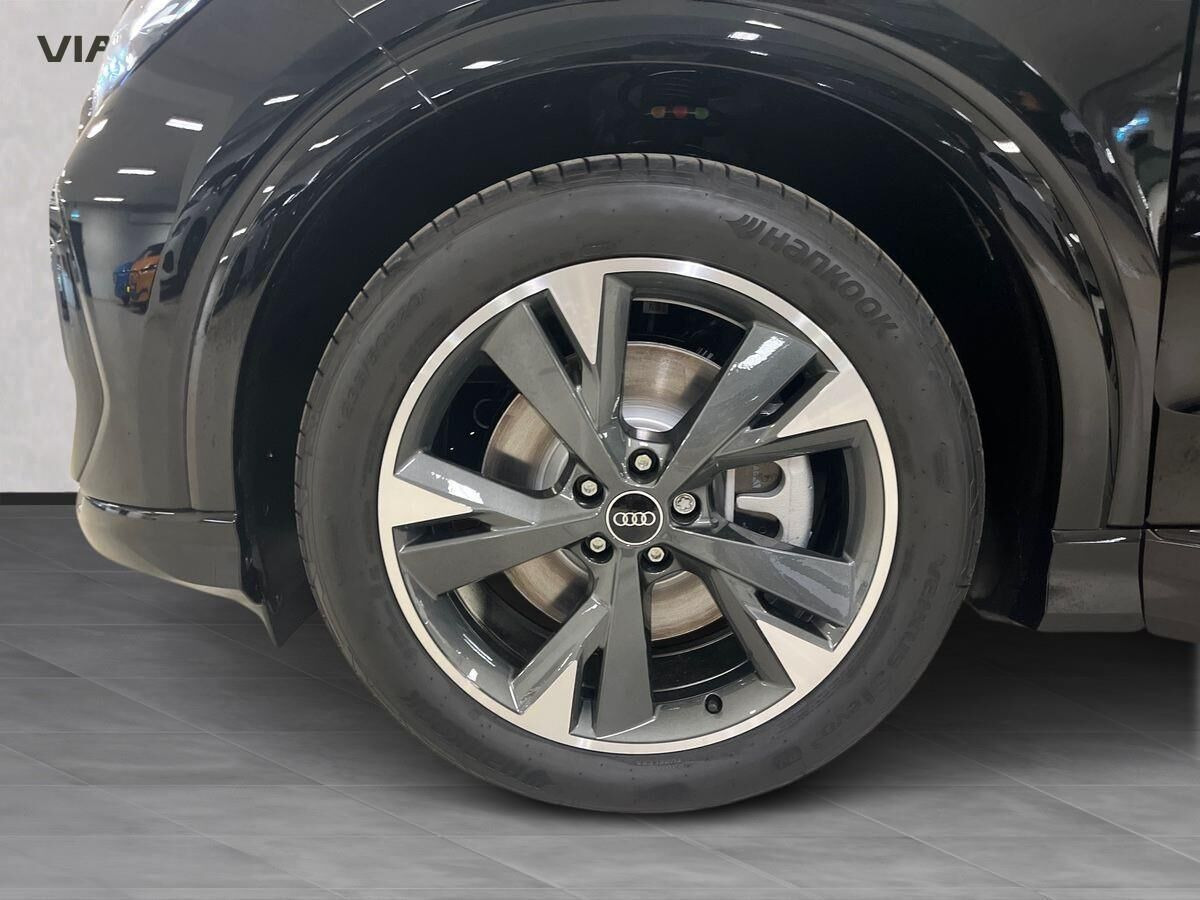 Sort Audi Q4 fra 2026