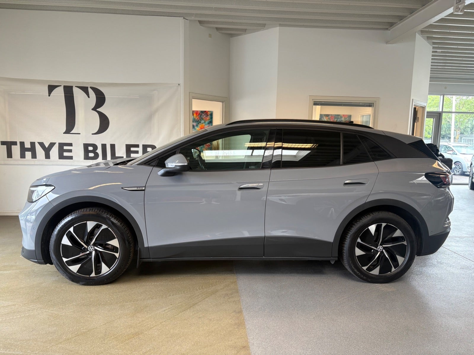 Grå VW ID.4 fra 2023