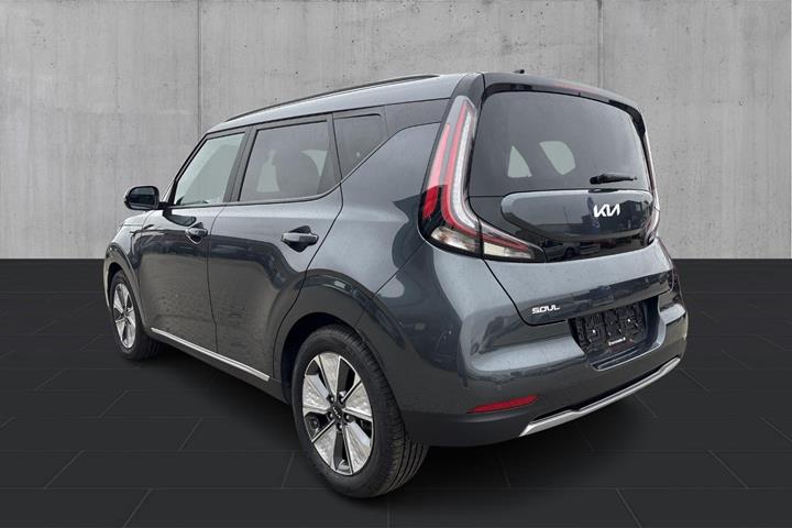 Grå Kia e-Soul fra 2023
