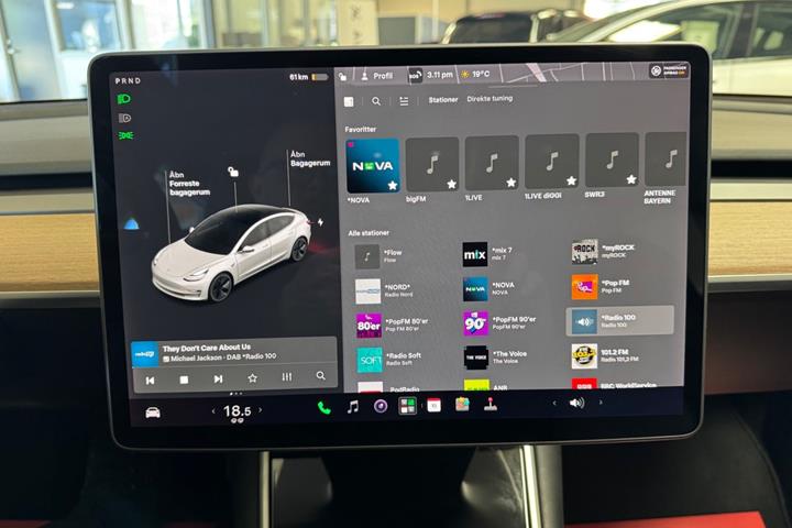 undefined Tesla Model 3 fra 2021