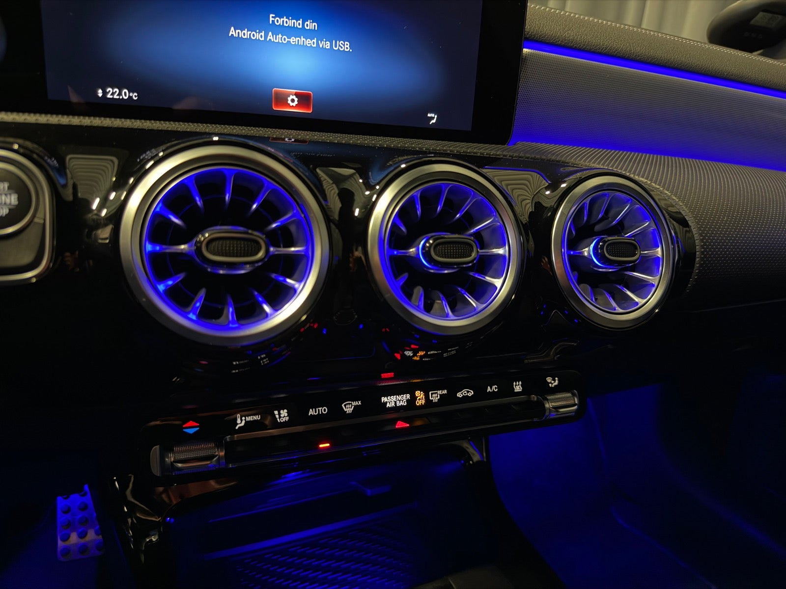 Sort Mercedes CLA250 e fra 2021