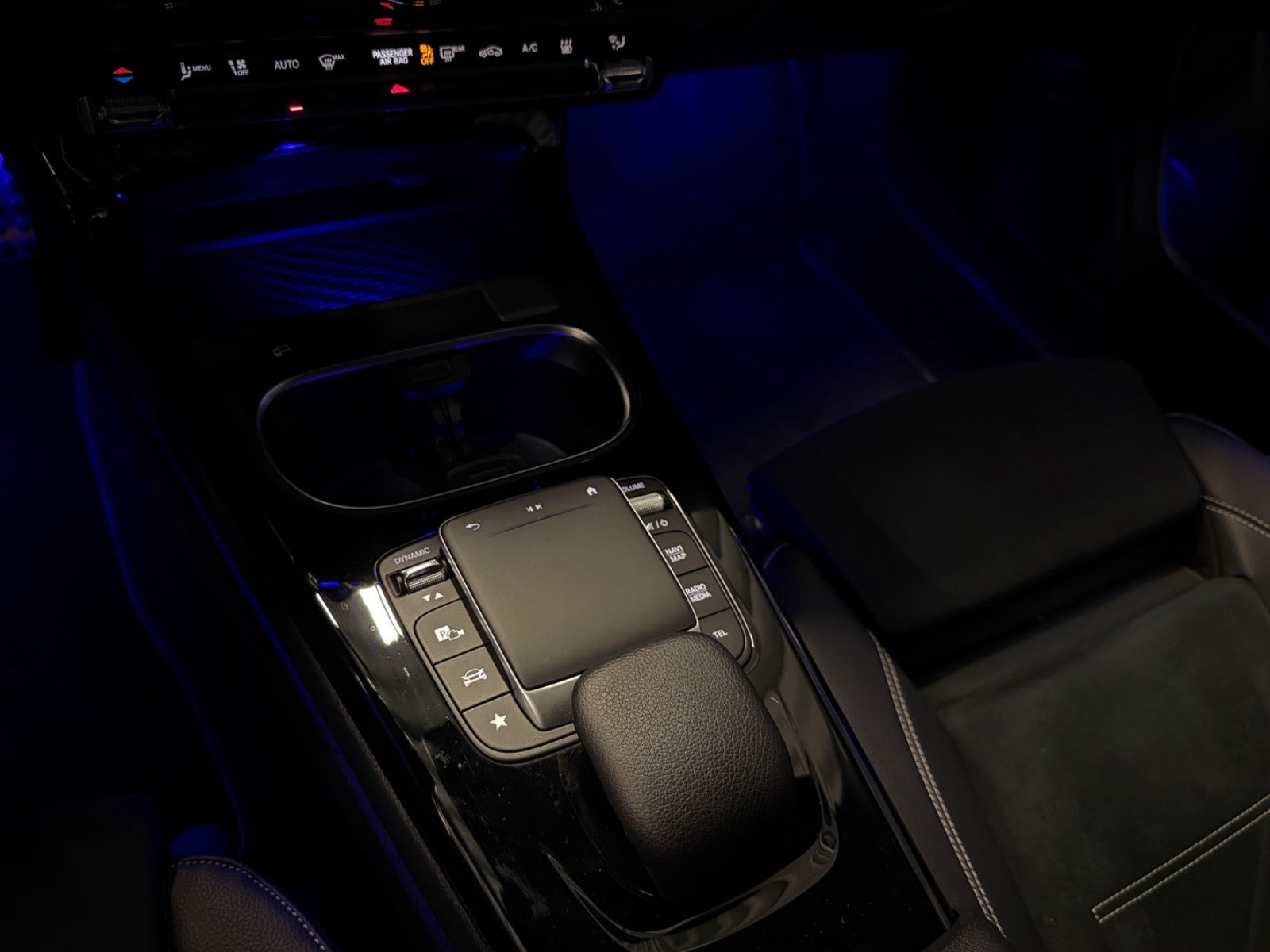 Sort Mercedes CLA250 e fra 2021