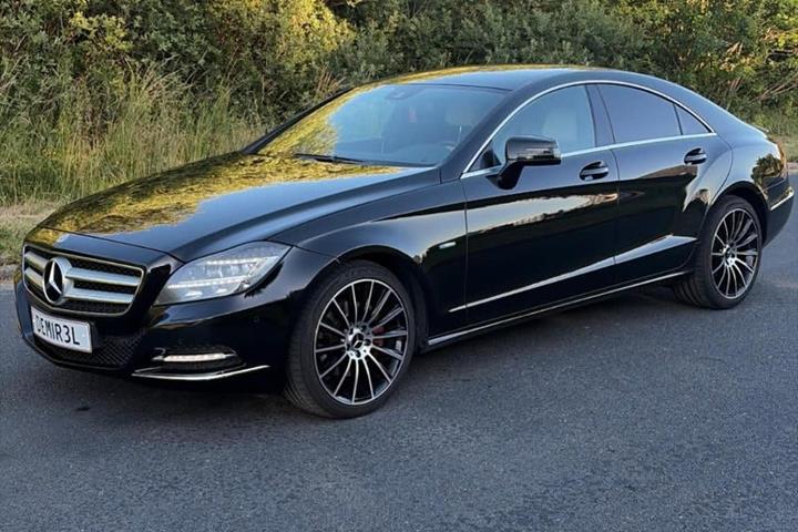 Sort Mercedes CLS350 fra 2011