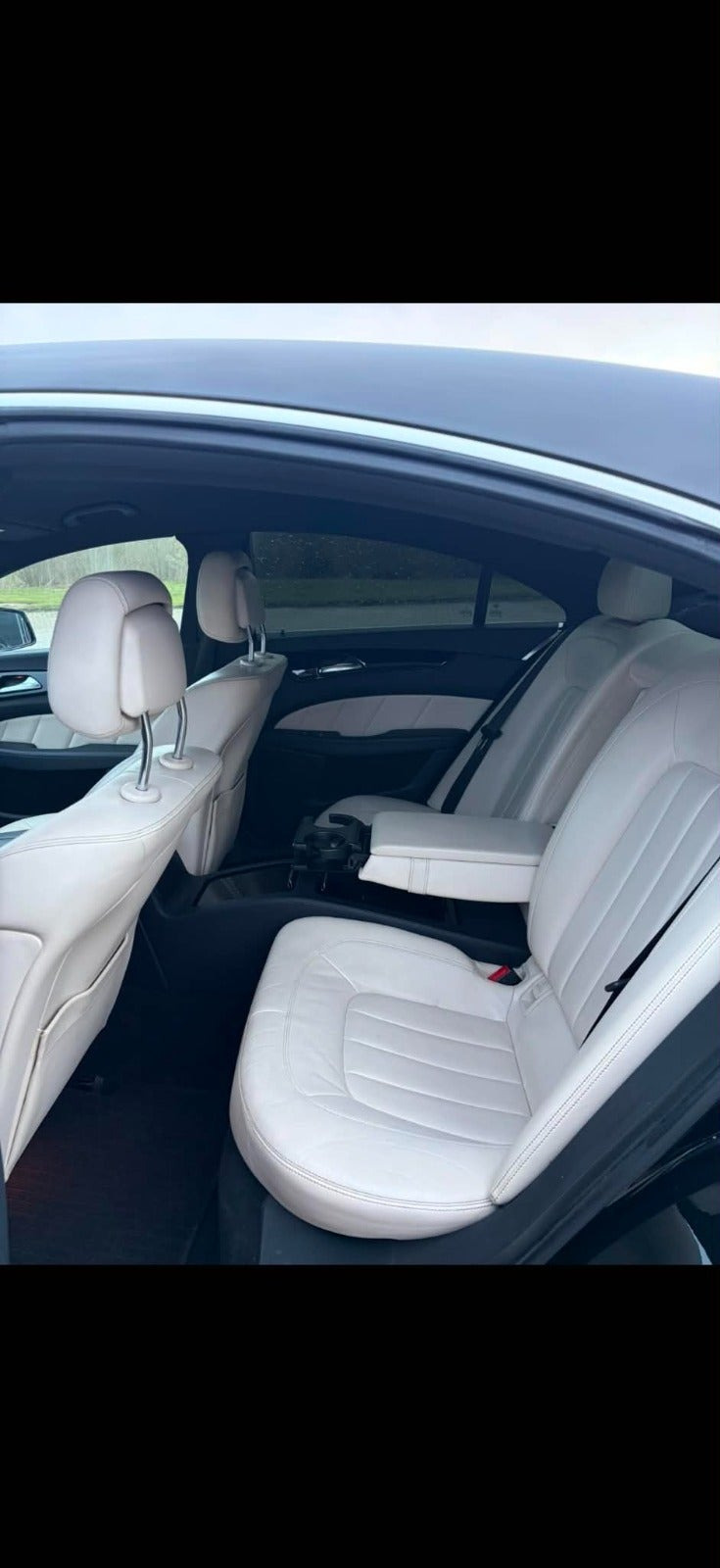 Sort Mercedes CLS350 fra 2011