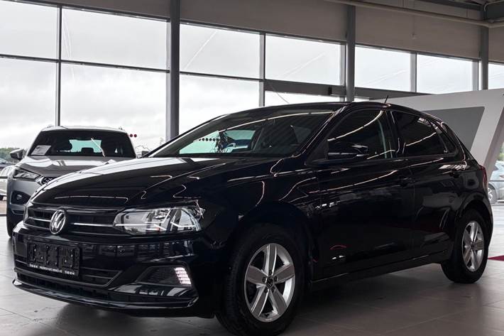 Sort VW Polo fra 2021