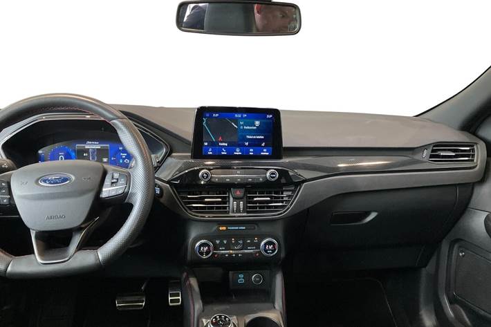 Grå Ford Kuga fra 2020