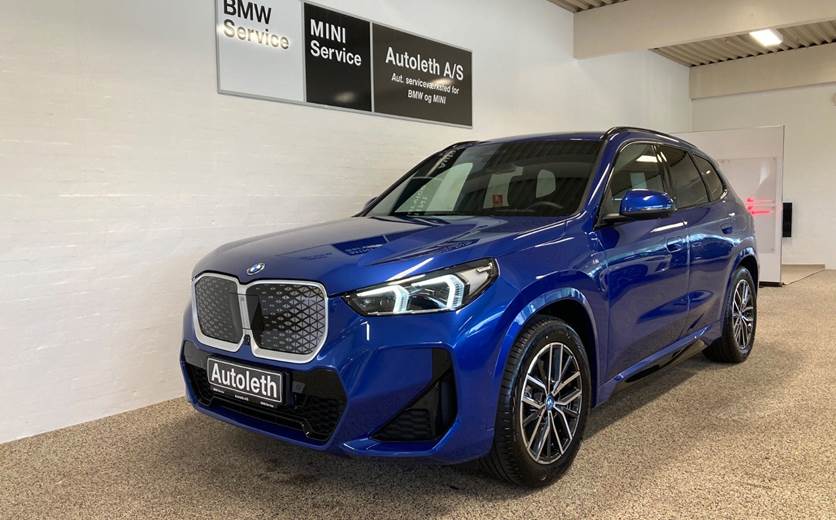 BMW iX1 xDrive30 M-Sport