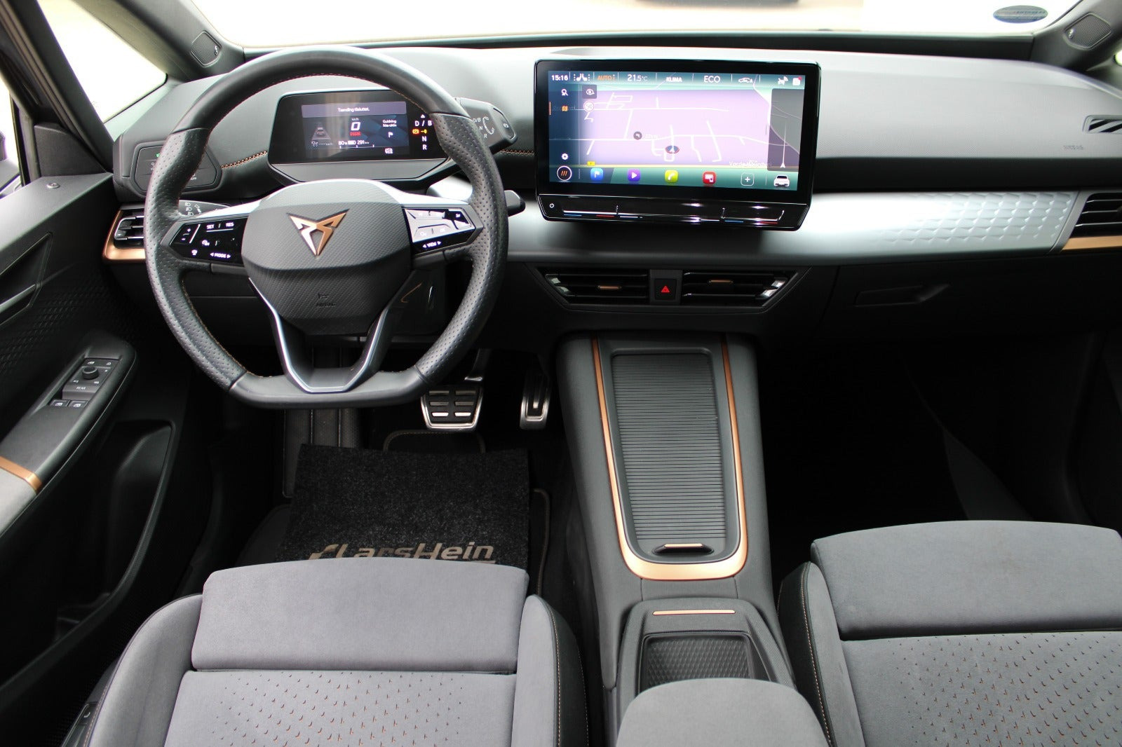 Grå Cupra Born fra 2024