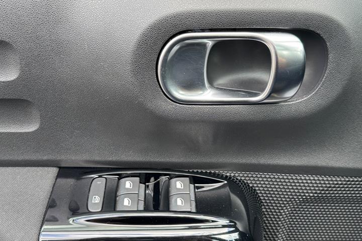 Sort Citroën C3 fra 2019