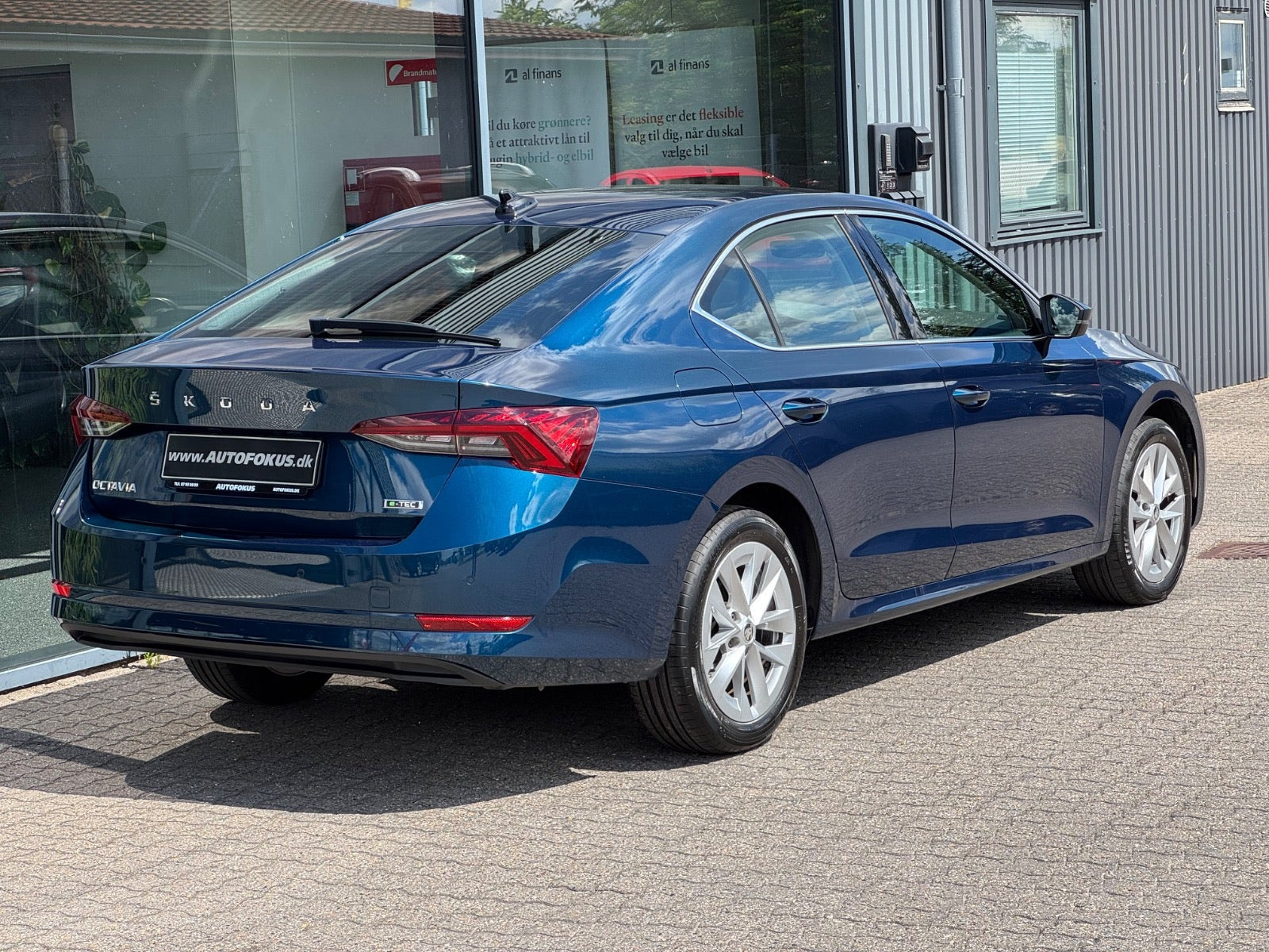 Blå Skoda Octavia fra 2022