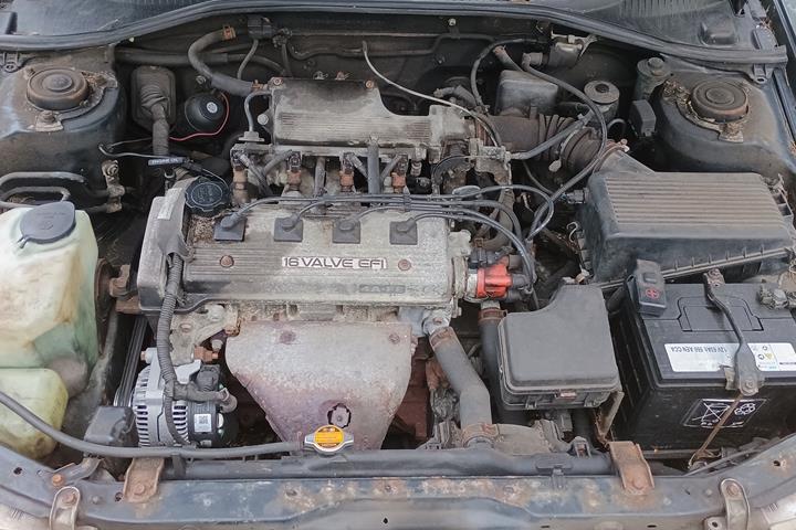 undefined Toyota Carina fra 1995
