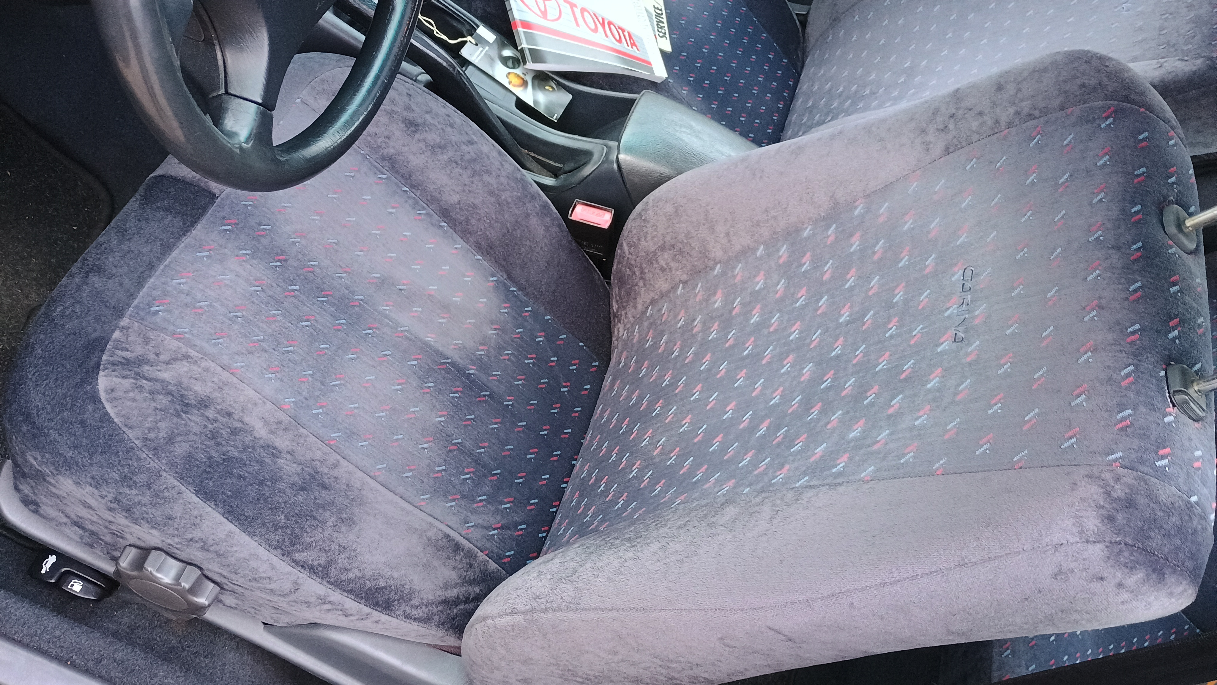 undefined Toyota Carina fra 1995