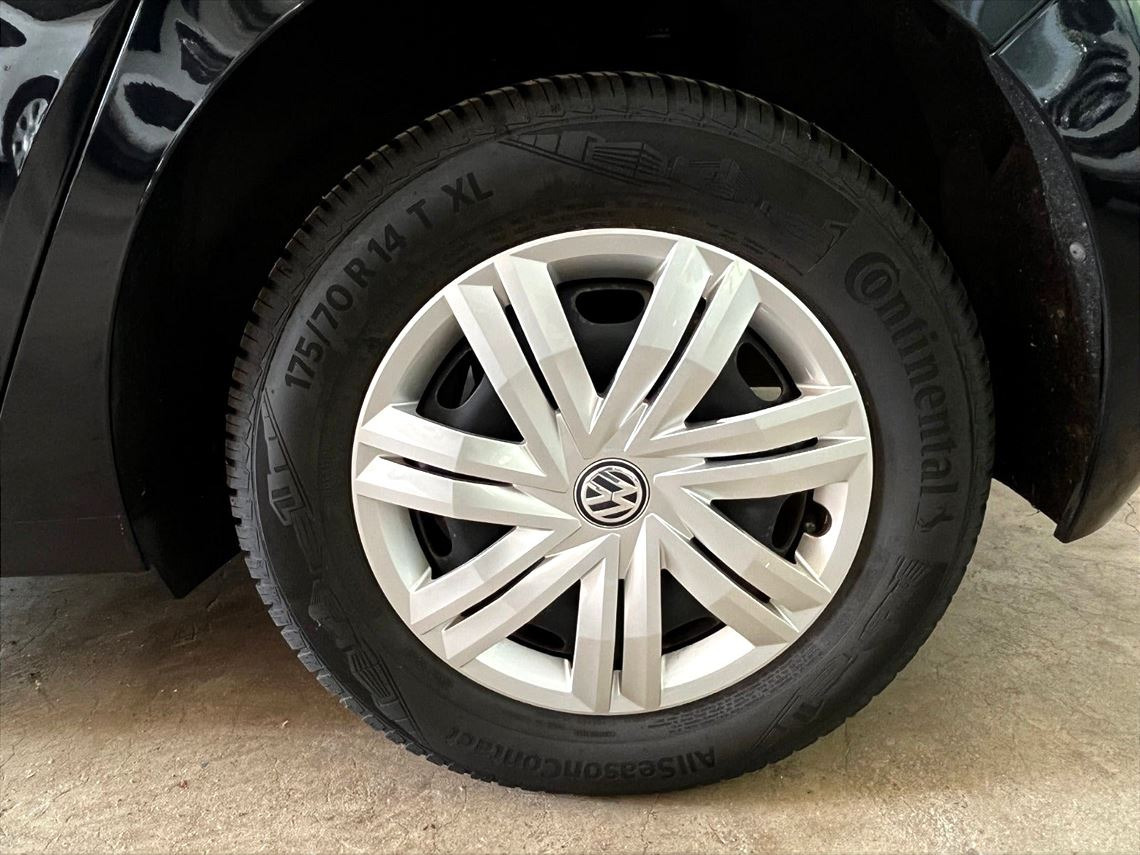 Sort VW Polo fra 2019