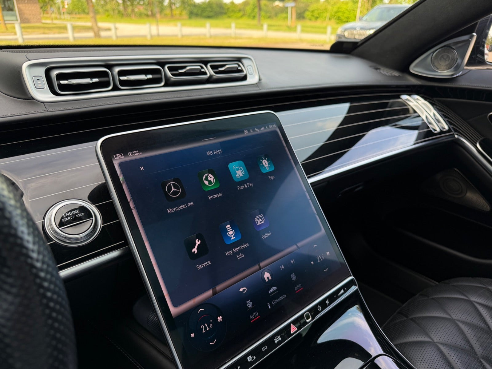 Sort Mercedes S580 e fra 2022