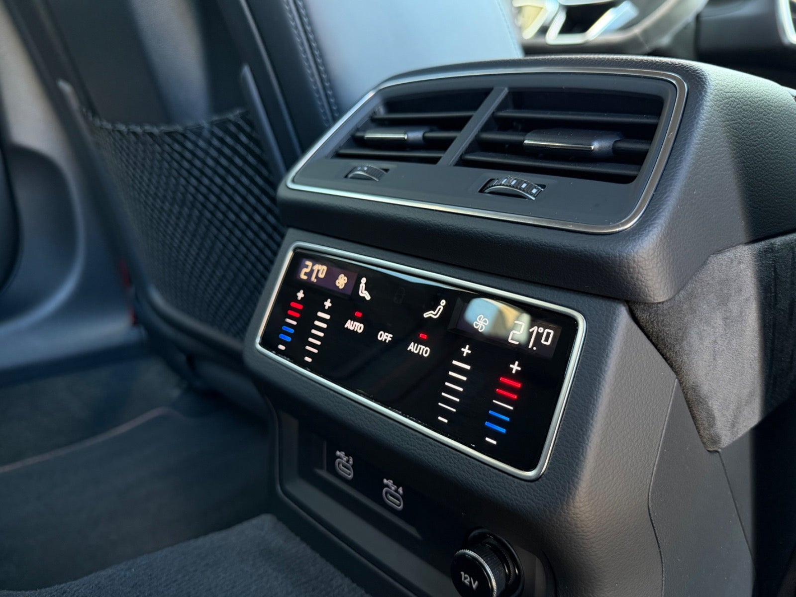 Sort Audi RS6 fra 2021