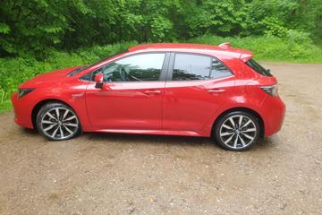 Toyota Corolla 1,8 Hybrid (122 hk) Hatchback aut. Gear