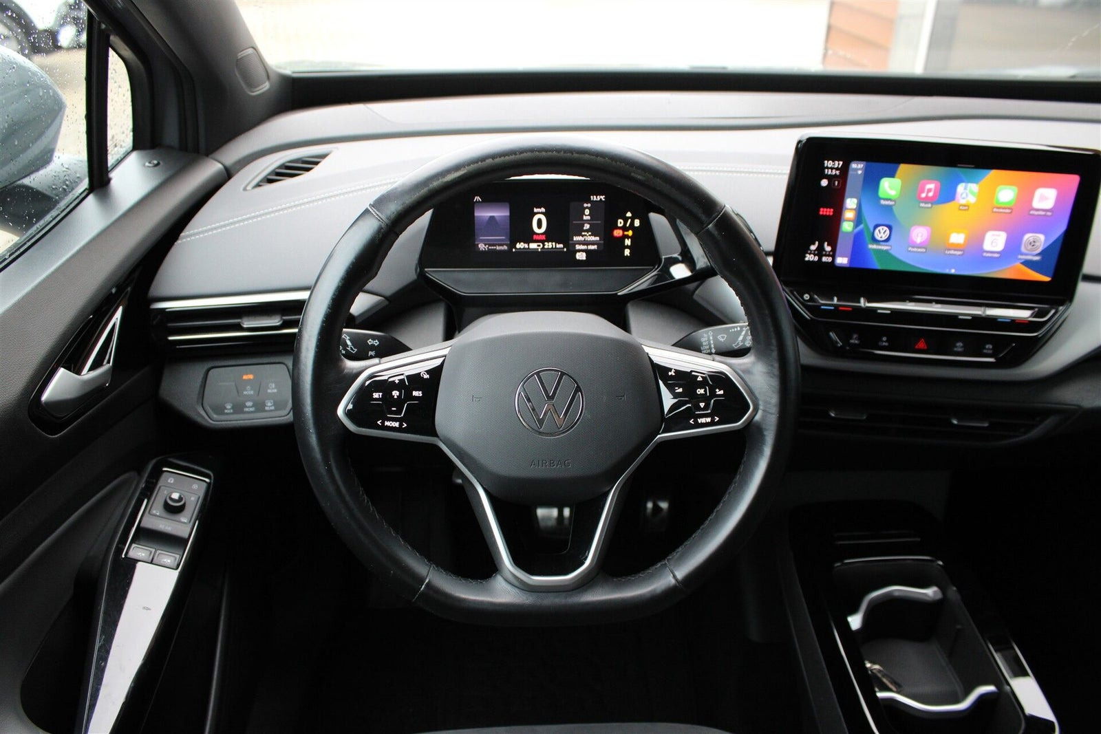 Grå VW ID.4 fra 2023