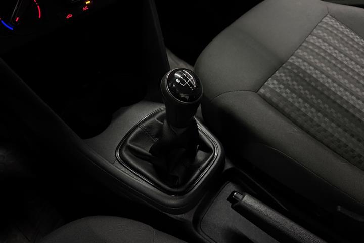 Sølv VW Polo fra 2016