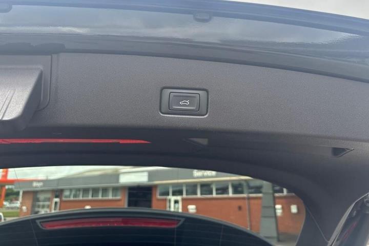 Sort Audi Q4 fra 2022