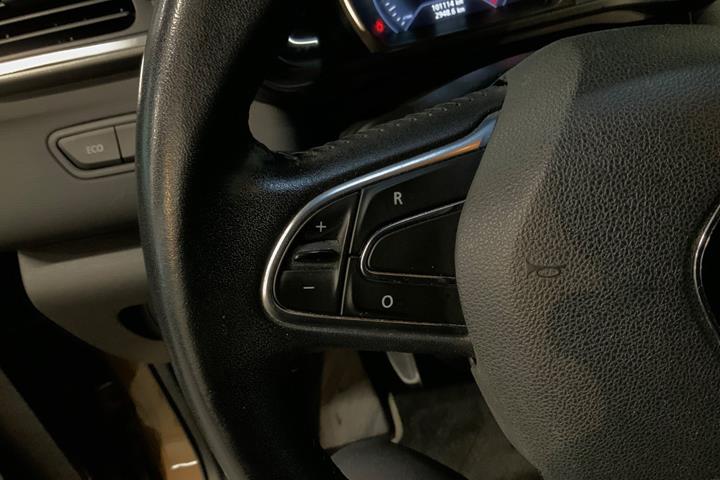 Brun Renault Kadjar fra 2018