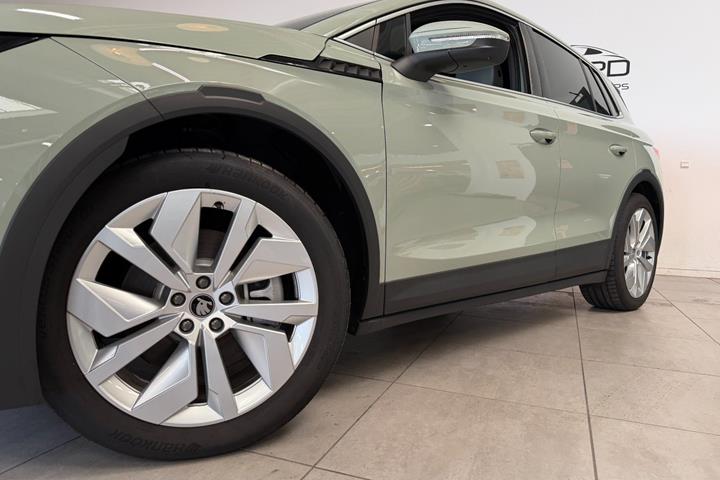 Grøn Skoda Elroq fra 2025