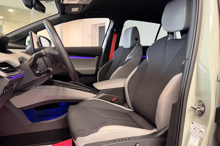 Grøn Skoda Elroq fra 2025