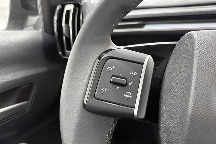 Grå Citroën e-C3 Aircross fra 2025