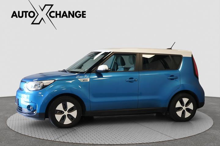 Blå Kia Soul fra 2018 set udefra