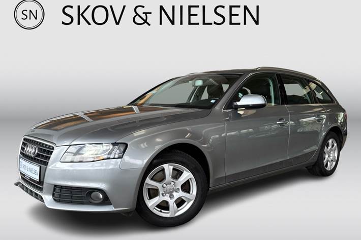 Grå Audi A4 fra 2009