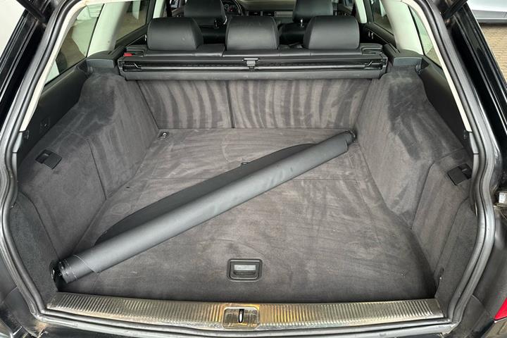 Sort Audi A6 fra 2004