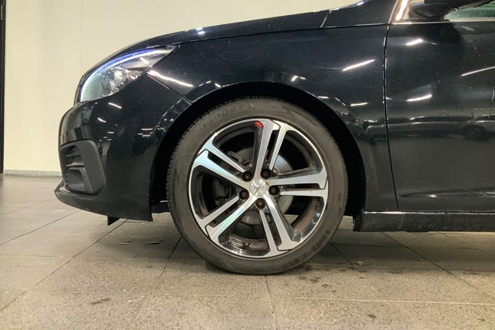 Sort Peugeot 308 fra 2018