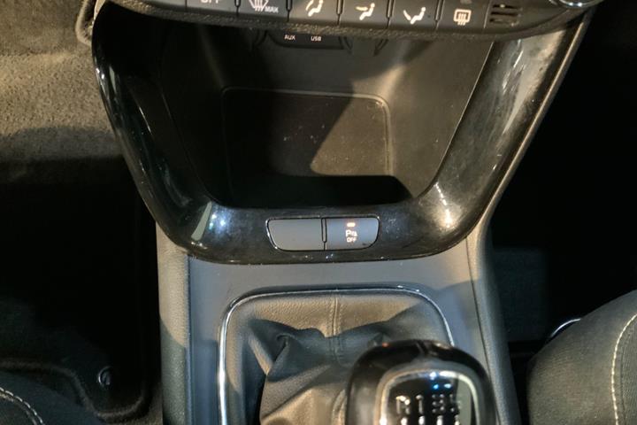 Sort Kia Ceed fra 2014