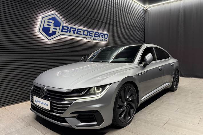 Grå VW Arteon fra 2018