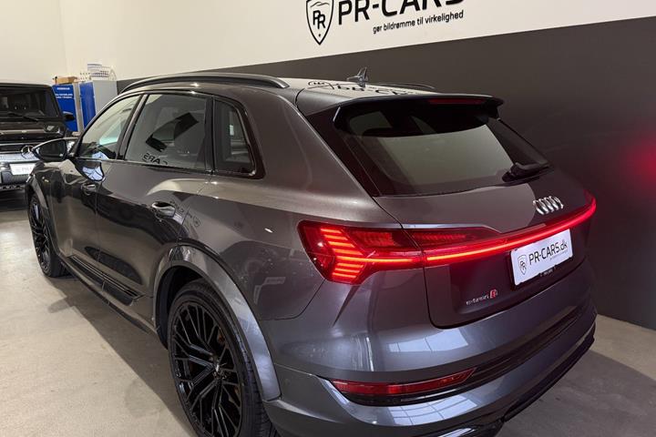 undefined Audi e-tron S fra 2022