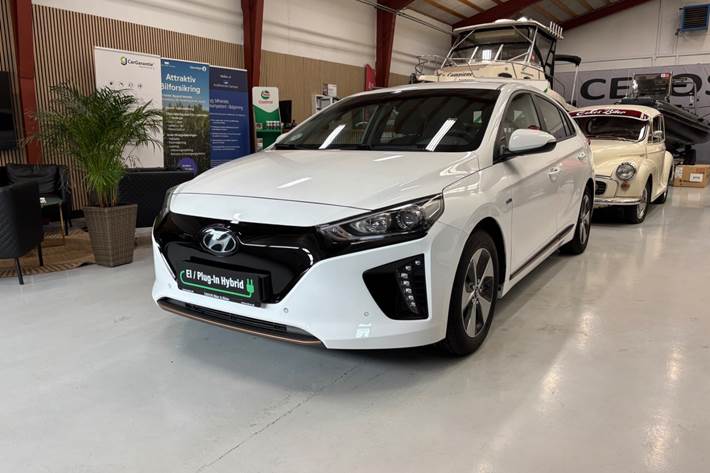 Hvid Hyundai Ioniq fra 2019