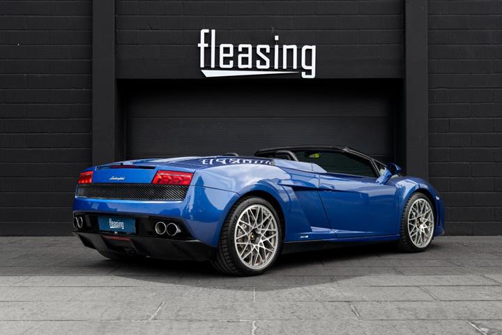 Blå Lamborghini Gallardo fra 2012