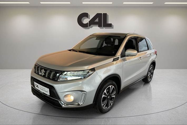 Sølv Suzuki Vitara fra 2021