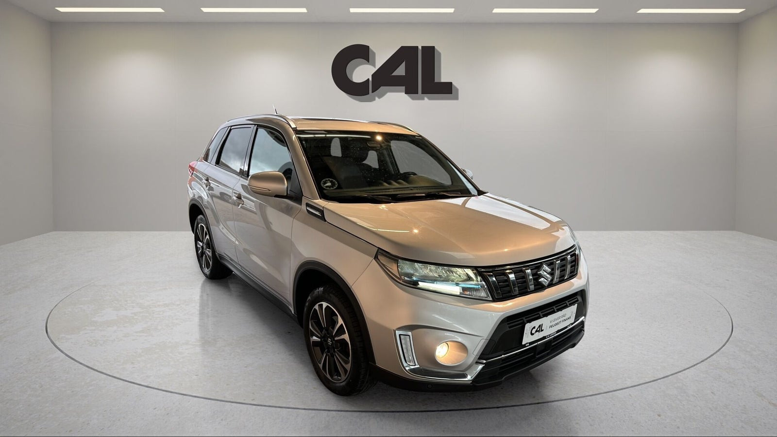 Sølv Suzuki Vitara fra 2021
