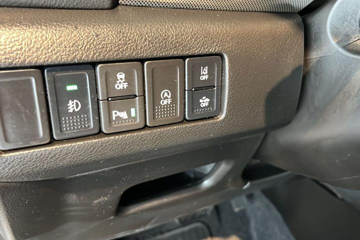 Sølv Suzuki Vitara fra 2021