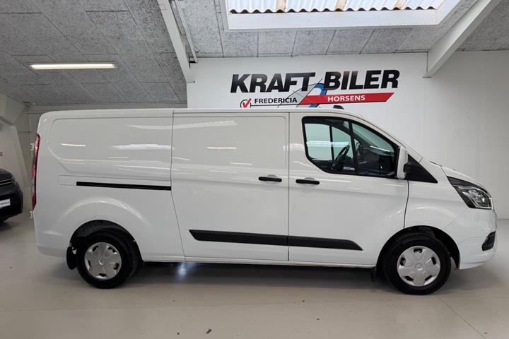 Hvid Ford Transit Custom 300 L2 fra 2022