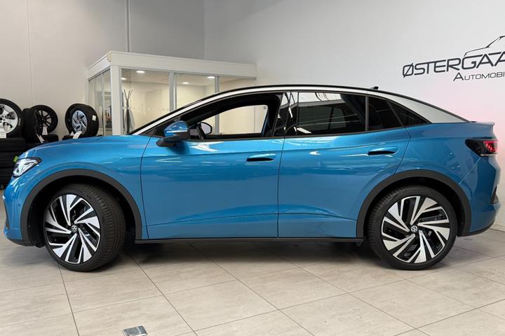 Blå VW ID.5 fra 2025