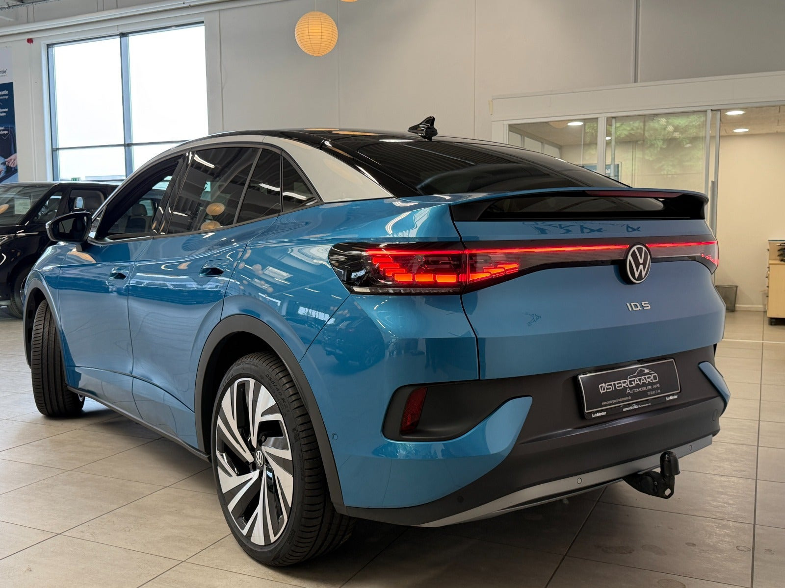 Blå VW ID.5 fra 2025