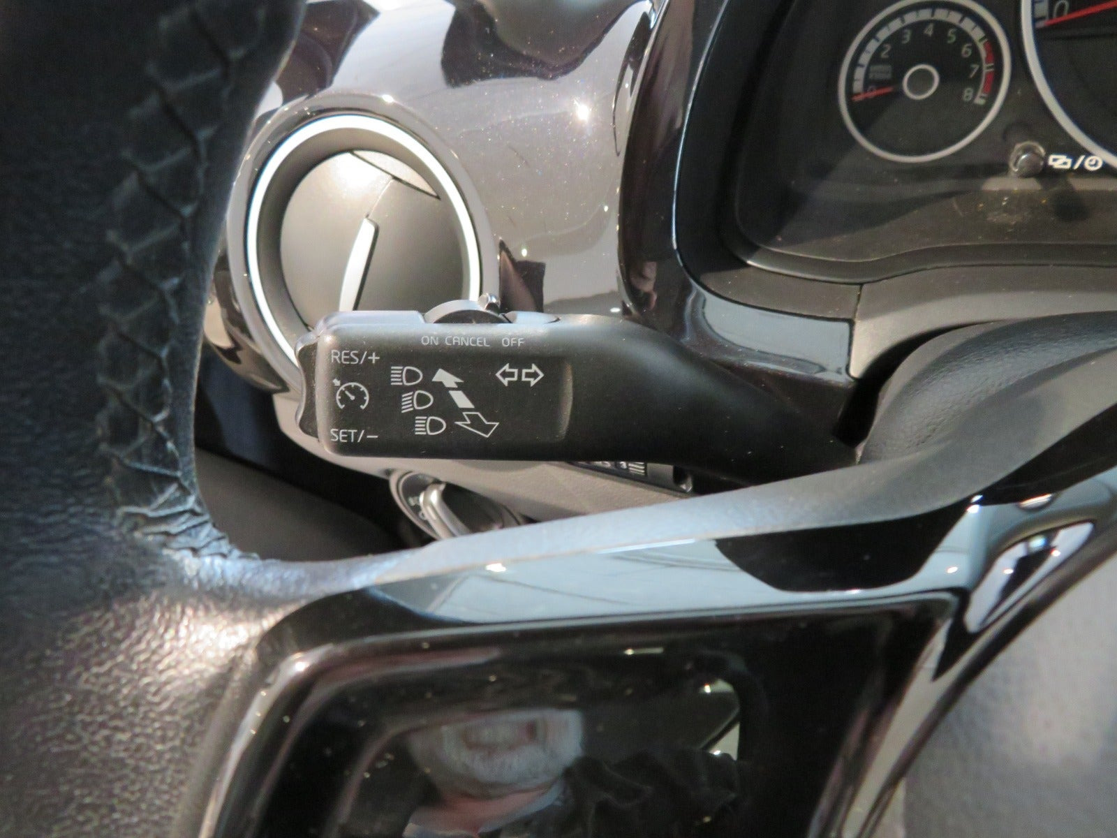 Sort VW UP! fra 2016