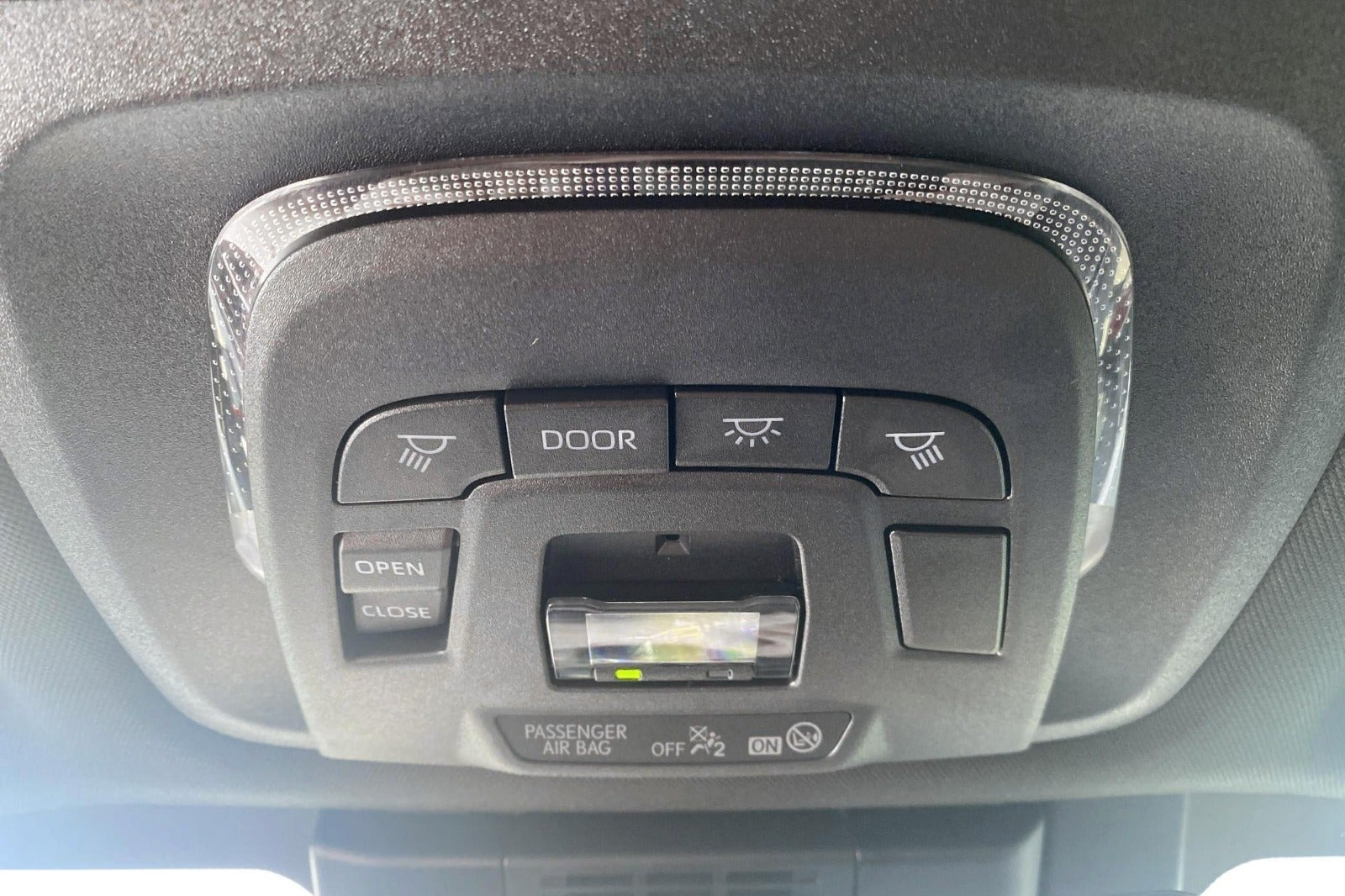 Rød Subaru Solterra fra 2024