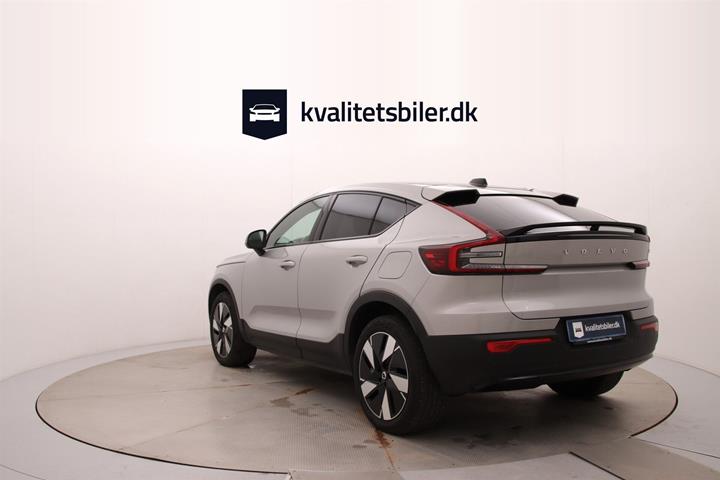Sølv Volvo C40 fra 2023