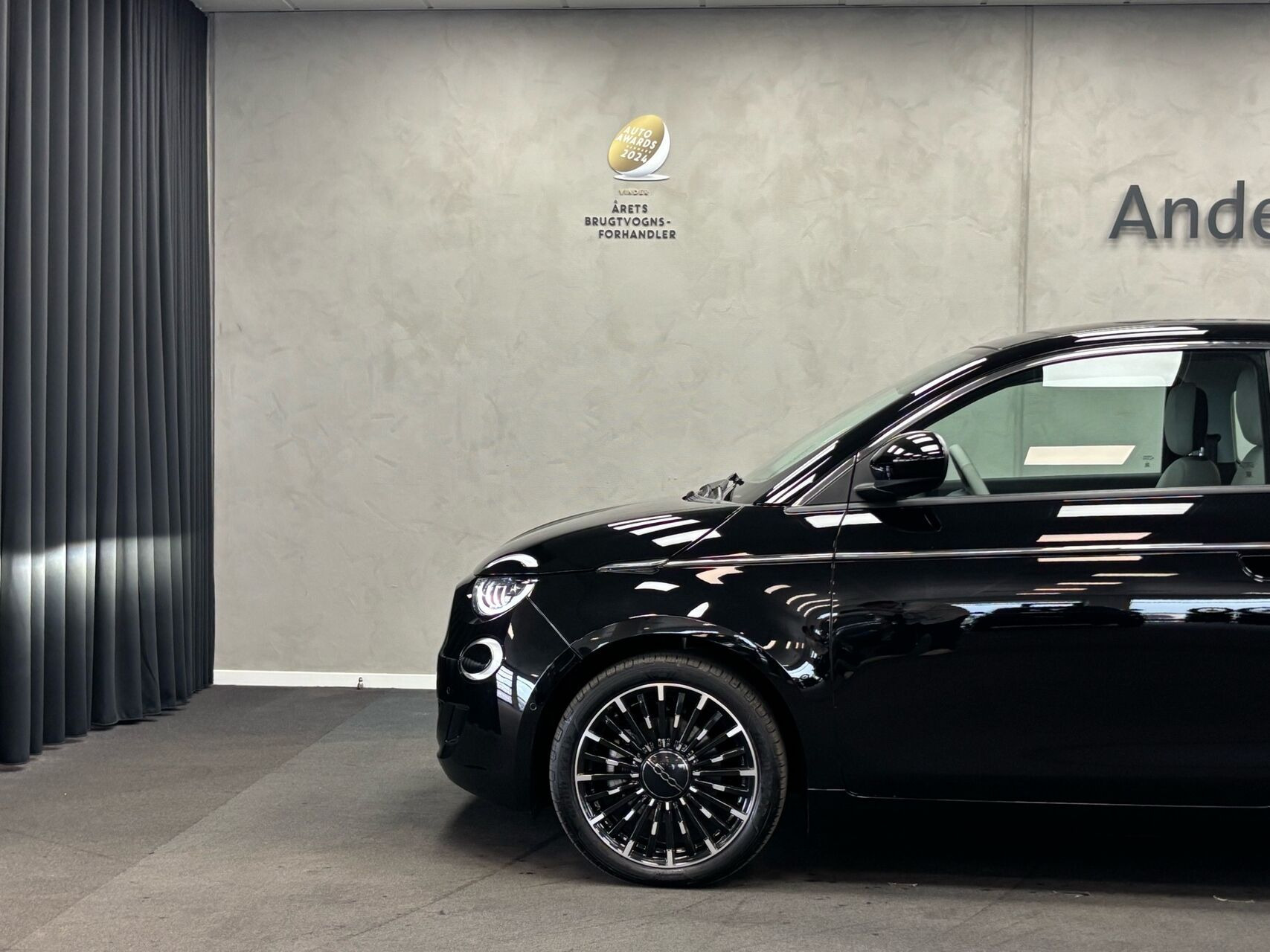 Sort Fiat 500e fra 2023