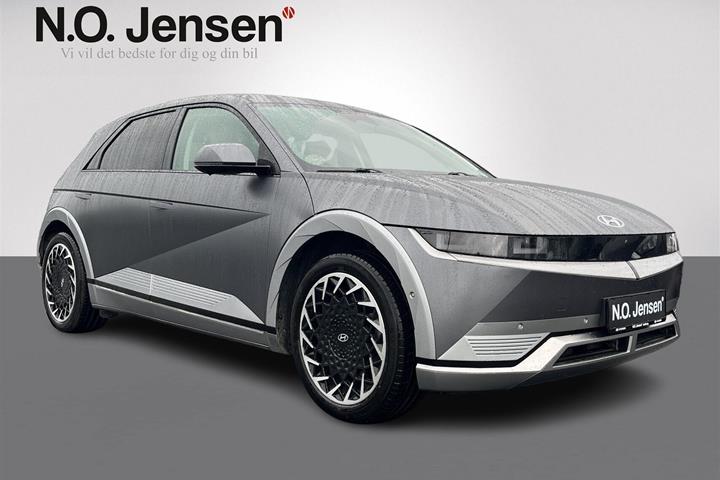 Grå Hyundai Ioniq 5 fra 2021 set udefra