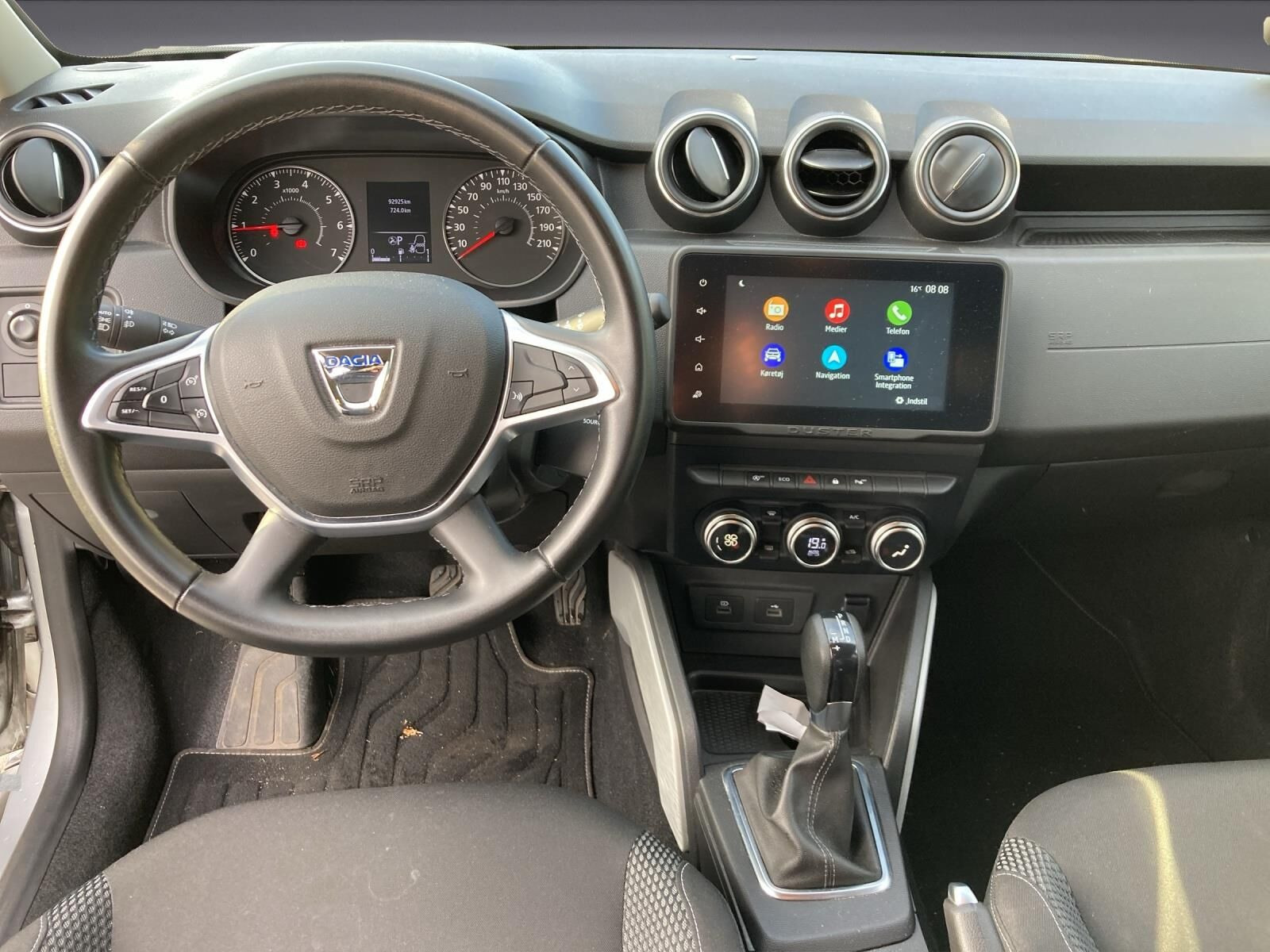 Sølv Dacia Duster fra 2022